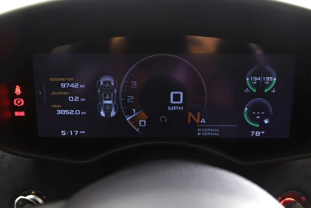 2020 McLaren 570S - Image 28 of 31