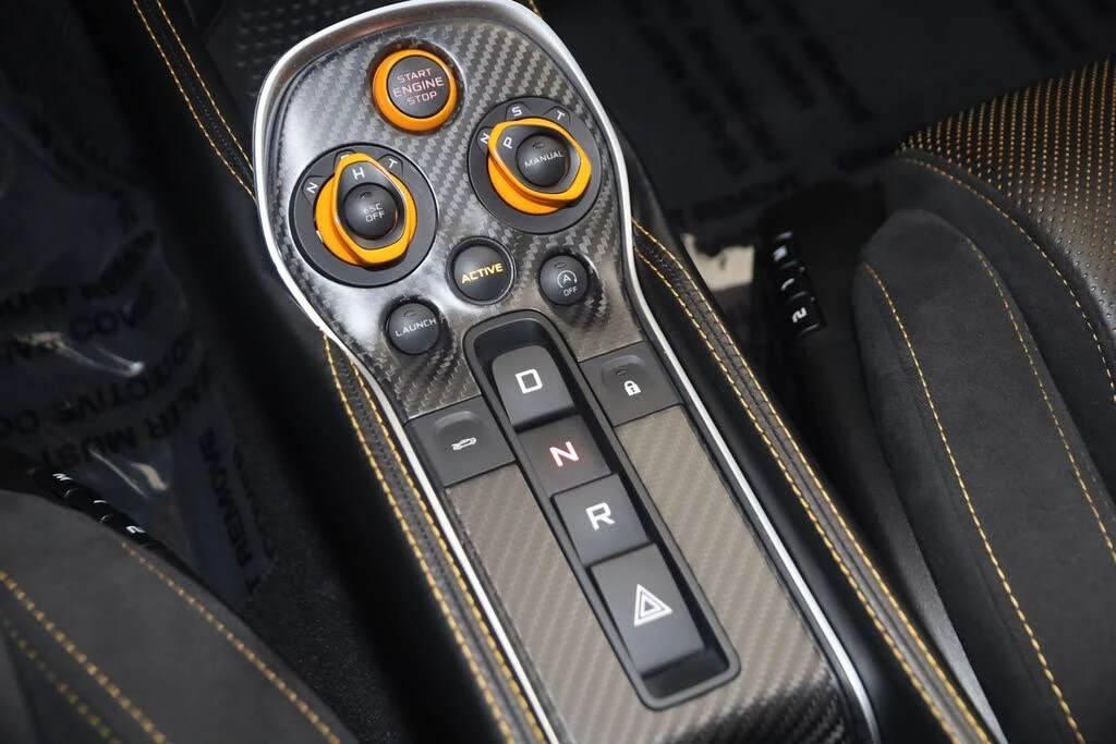 2020 McLaren 570S - Image 9 of 31