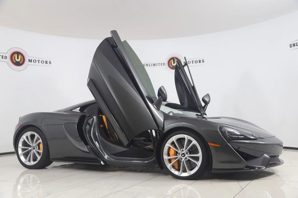 2020 McLaren 570S - Image 26 of 31