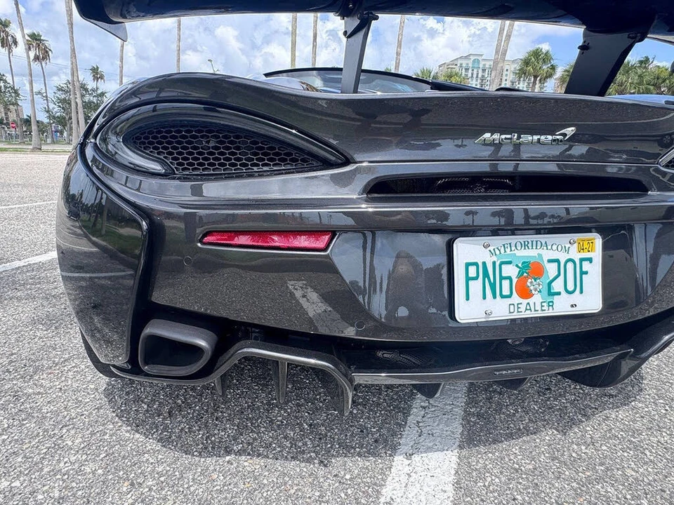 2020 McLaren 570S - Image 26 of 31