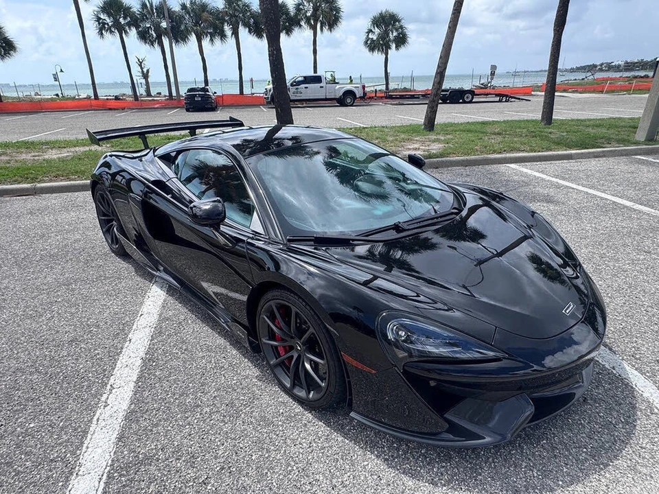 2020 McLaren 570S - Image 14 of 31