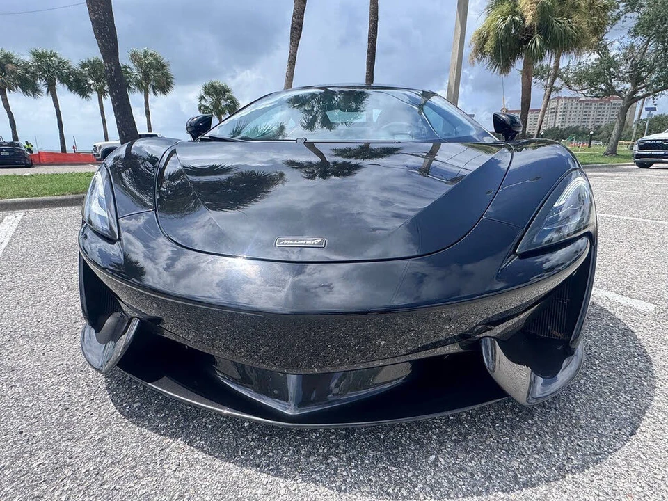 2020 McLaren 570S - Image 30 of 31