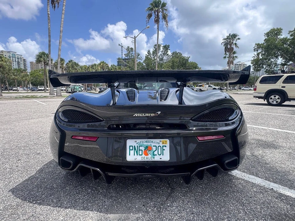 2020 McLaren 570S - Image 23 of 31