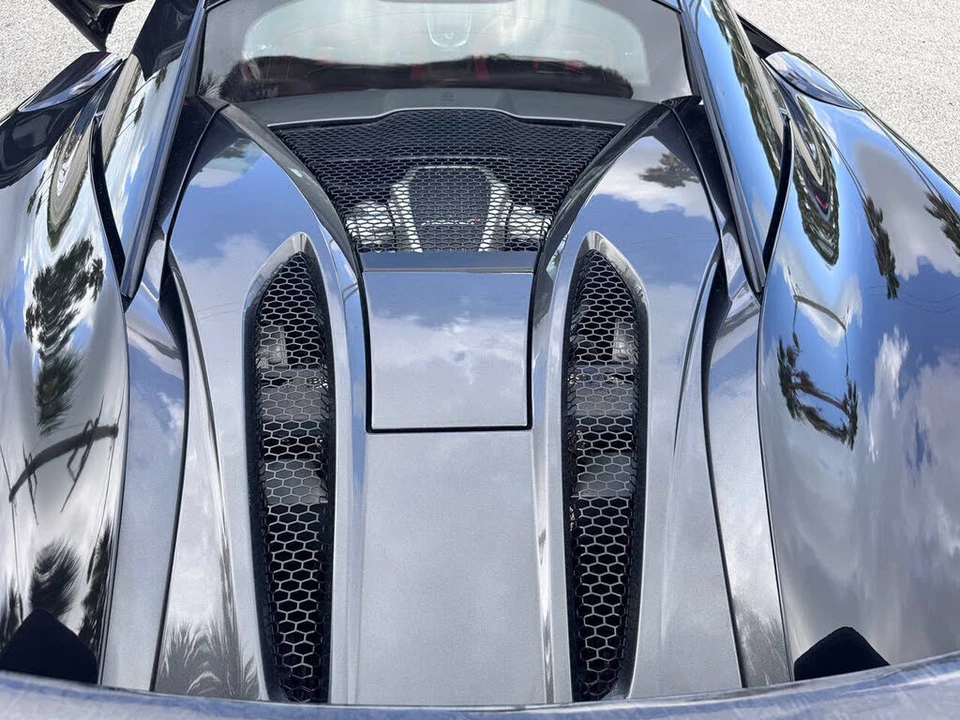 2020 McLaren 570S - Image 25 of 31