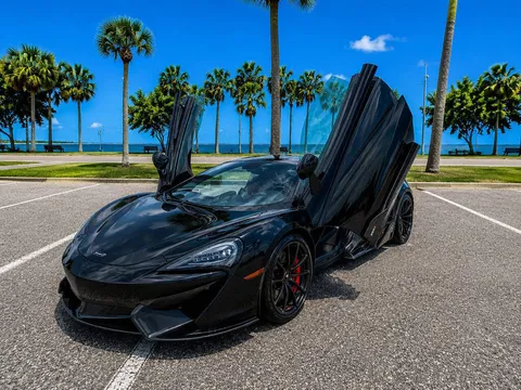 2020 McLaren 570S Coupe