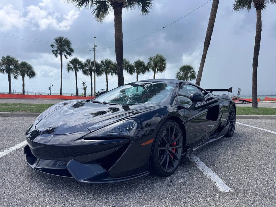 2020 McLaren 570S - Image 3 of 31