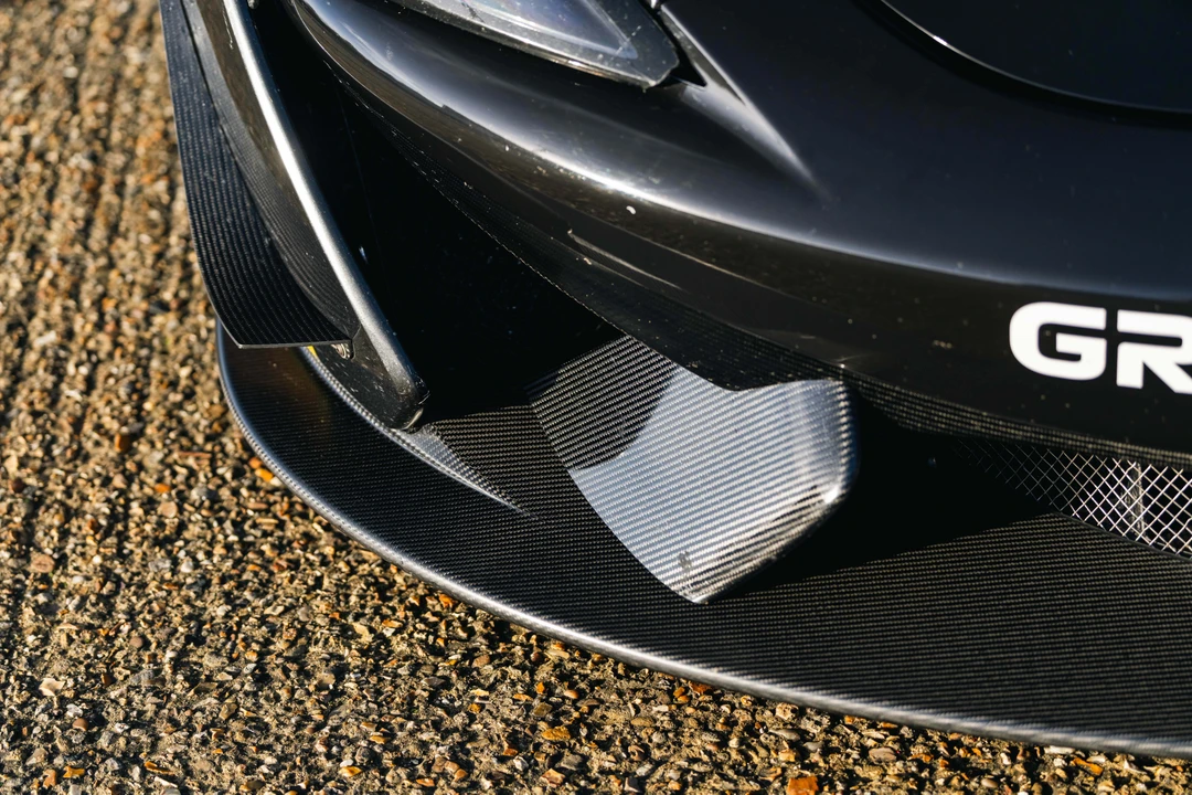 2020 McLaren 570S - Image 25 of 31