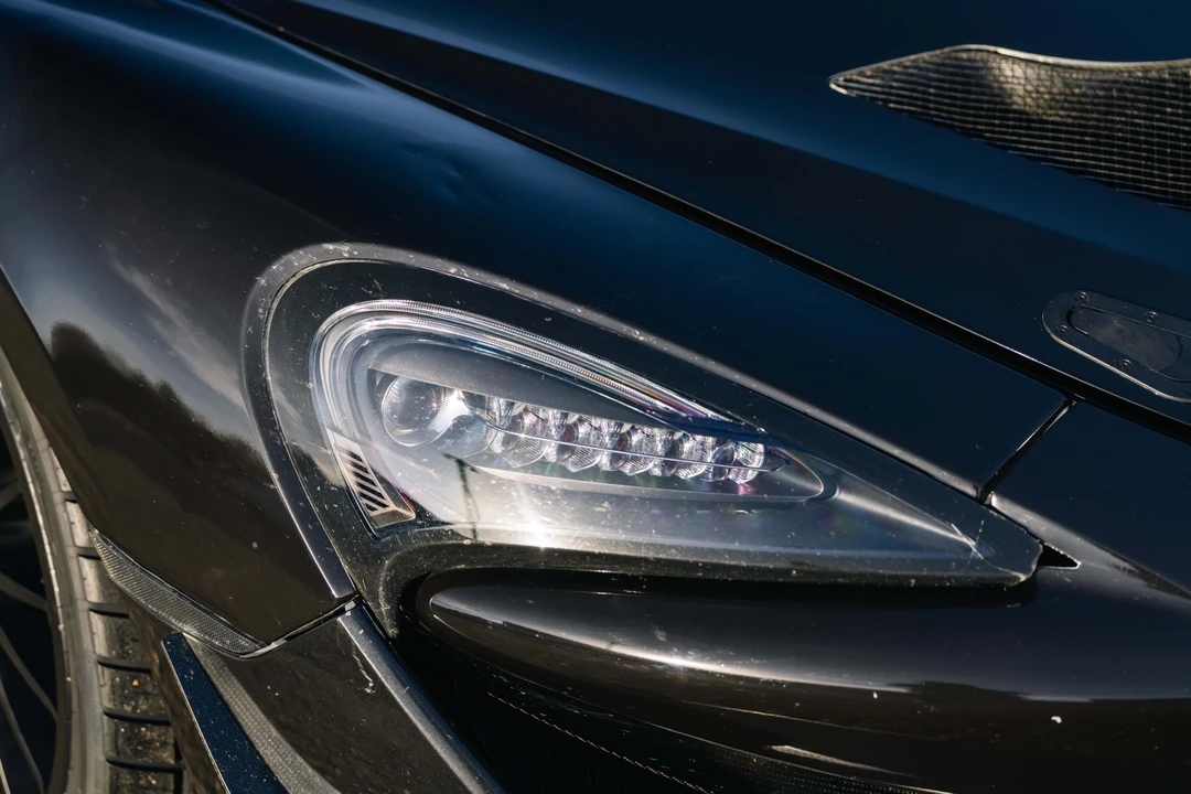 2020 McLaren 570S - Image 31 of 31