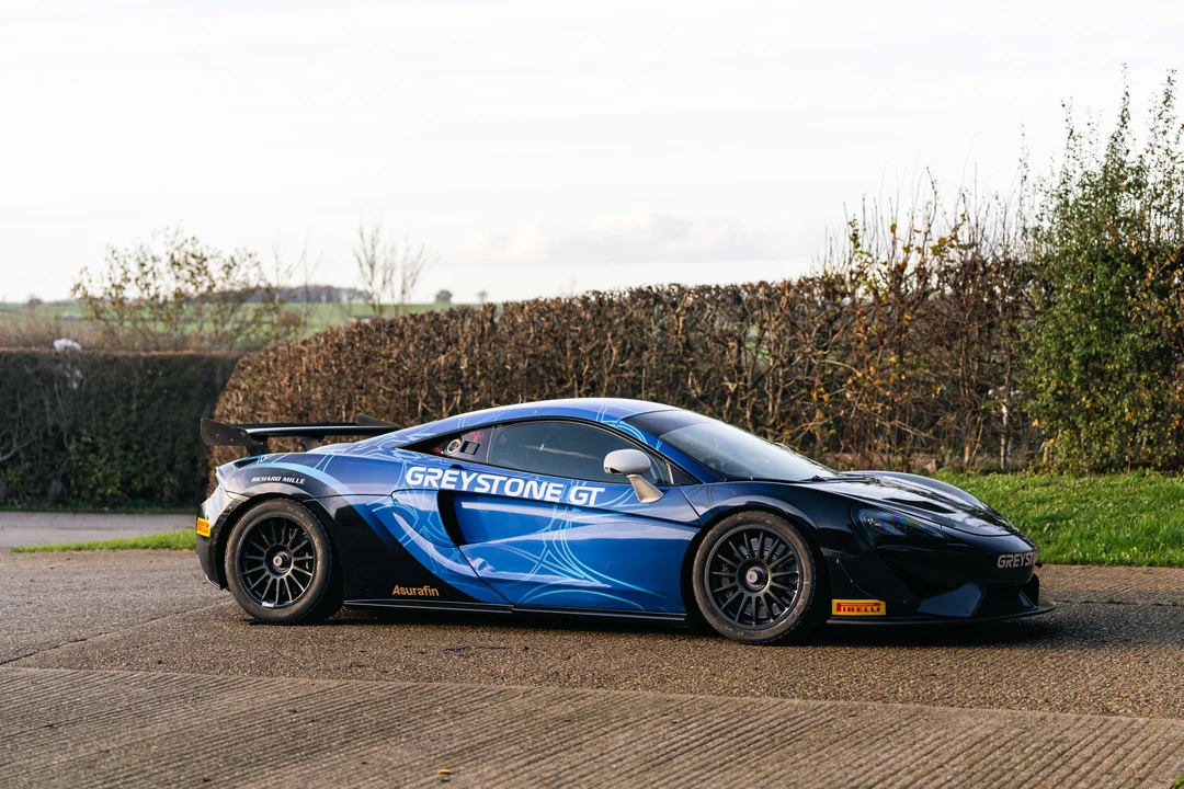 2020 McLaren 570S - Image 4 of 31