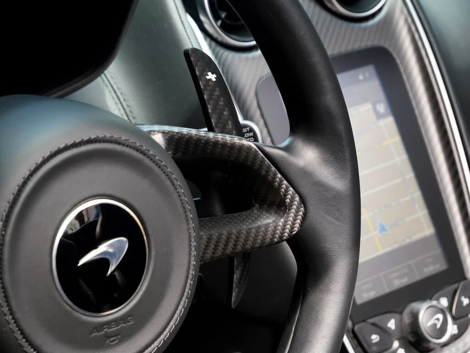 2020 McLaren 570S - Image 12 of 25