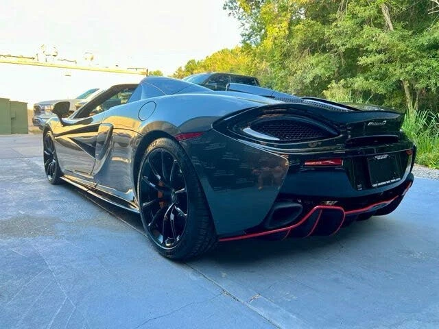 2020 McLaren 570S Spider - Image 8 of 31