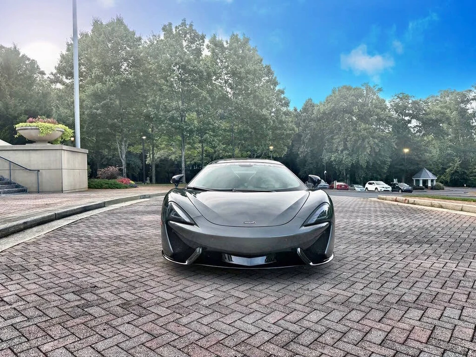 2020 McLaren 570S Spider - Image 2 of 20
