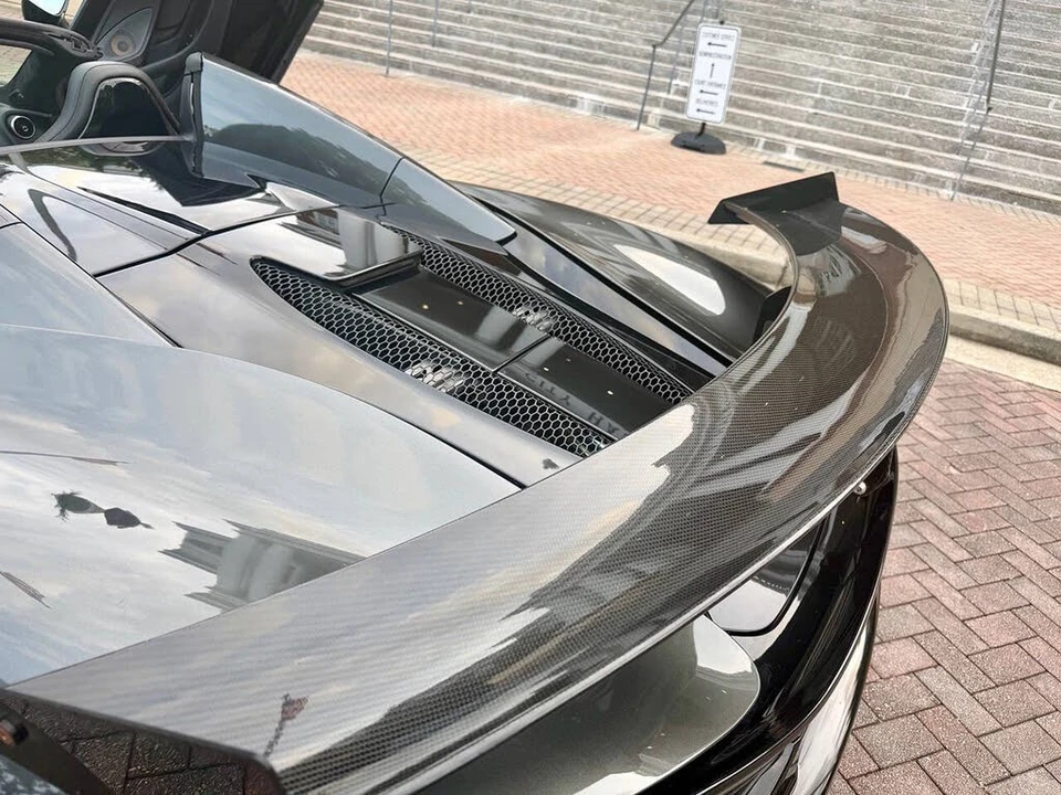 2020 McLaren 570S Spider - Image 17 of 20