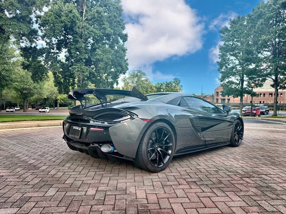 2020 McLaren 570S Spider - Image 7 of 20