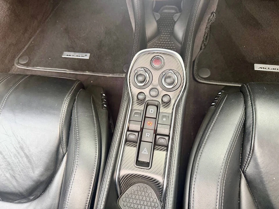 2020 McLaren 570S Spider - Image 16 of 20