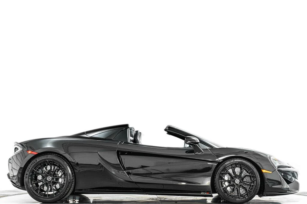 2020 McLaren 570S Spider - Image 2 of 31