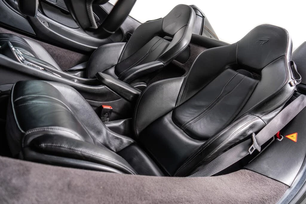 2020 McLaren 570S Spider - Image 22 of 31