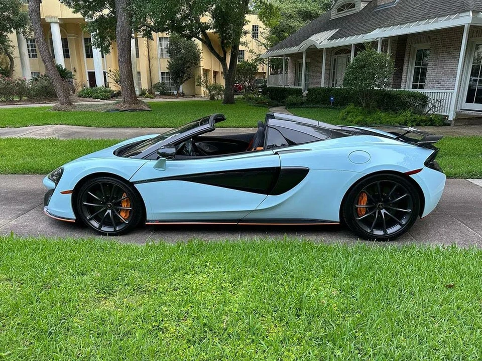 2020 McLaren 570S Spider - Image 3 of 19