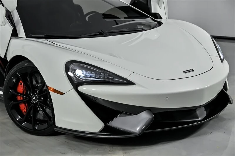 2020 McLaren 570S Spider - Image 3 of 21