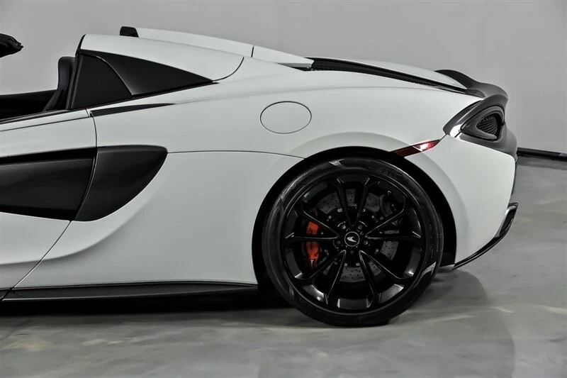 2020 McLaren 570S Spider - Image 9 of 21