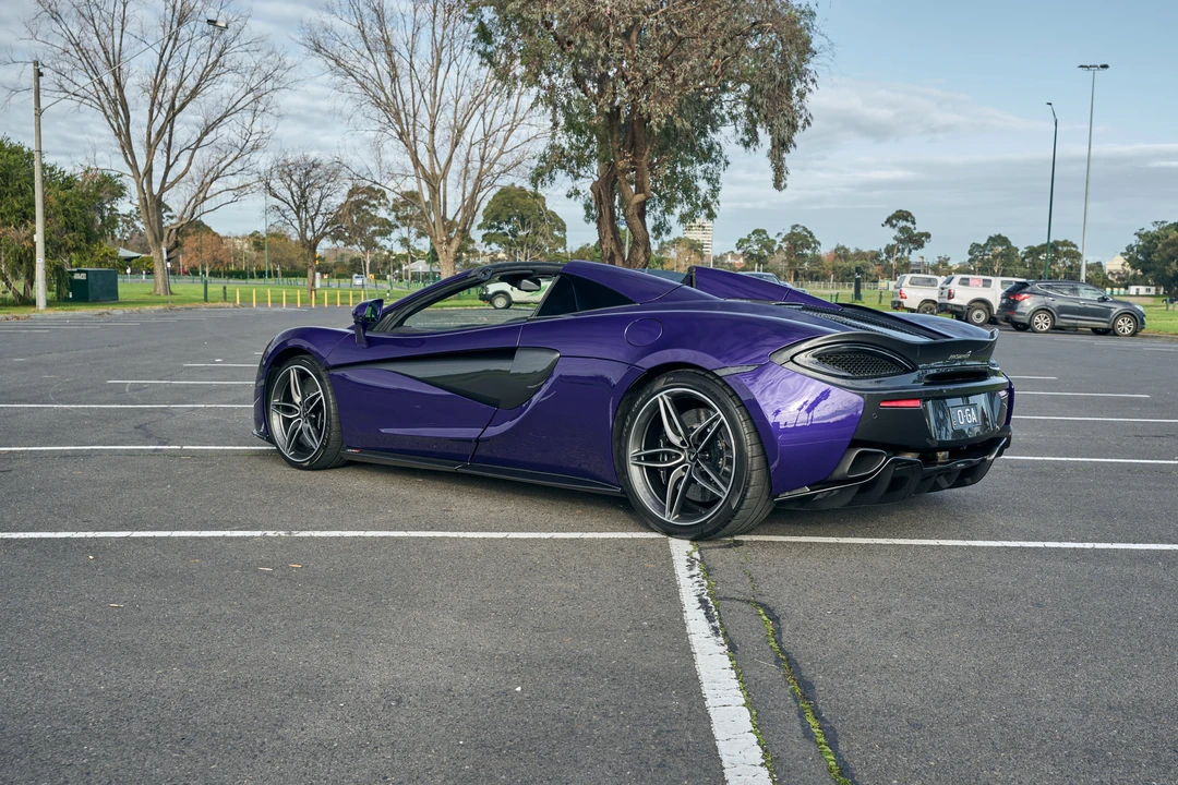 2020 McLaren 570S Spider - Image 7 of 31