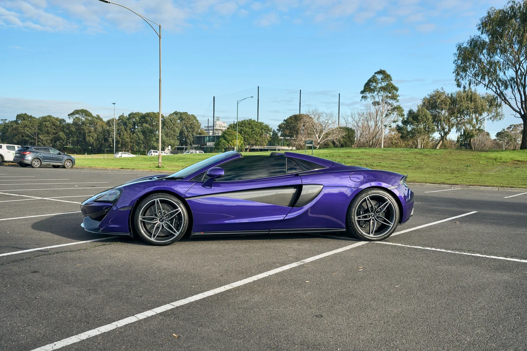2020 McLaren 570S Spider - Image 8 of 31