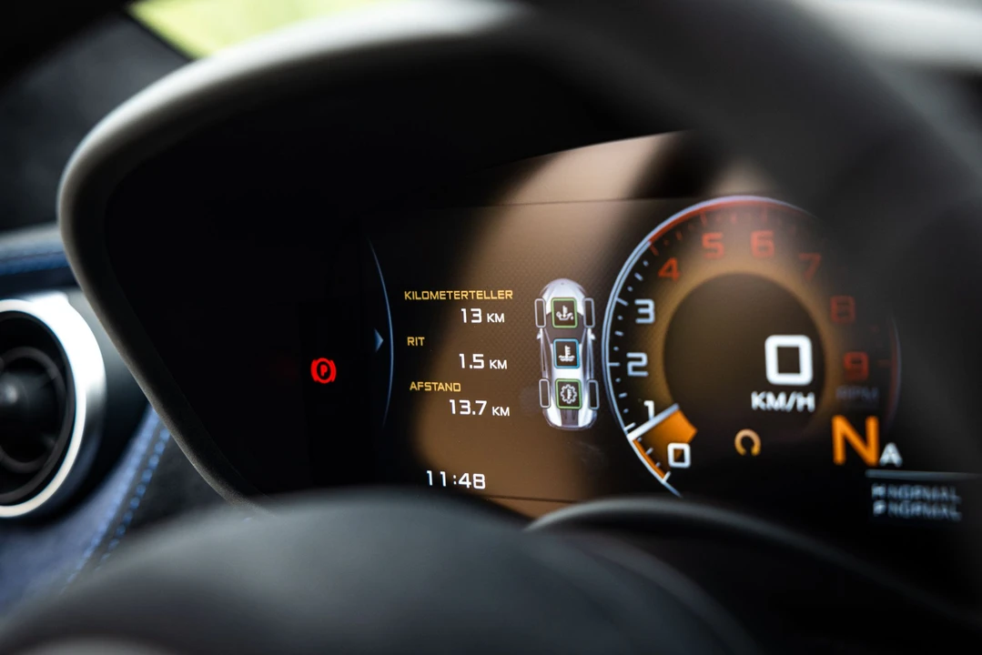 2020 McLaren 600LT - Image 20 of 31
