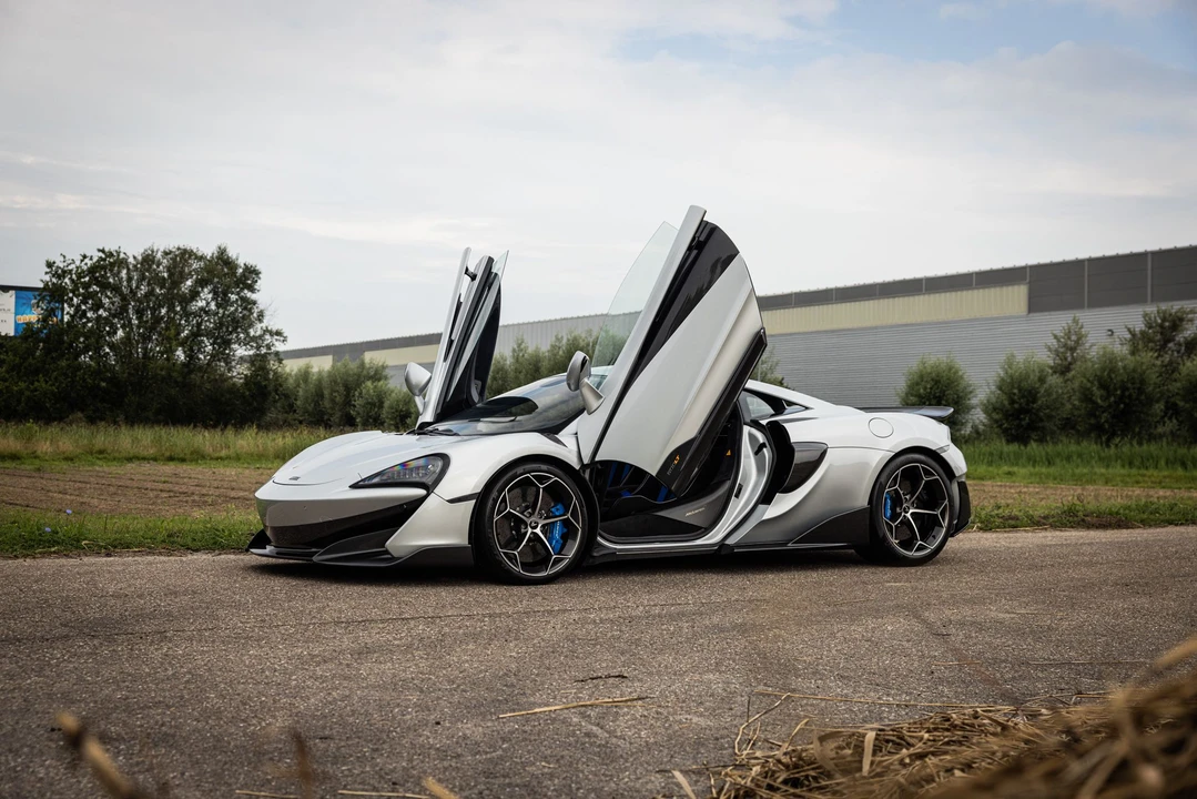 2020 McLaren 600LT - Image 4 of 31