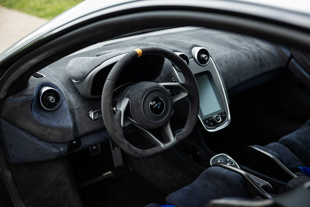 2020 McLaren 600LT - Image 14 of 31