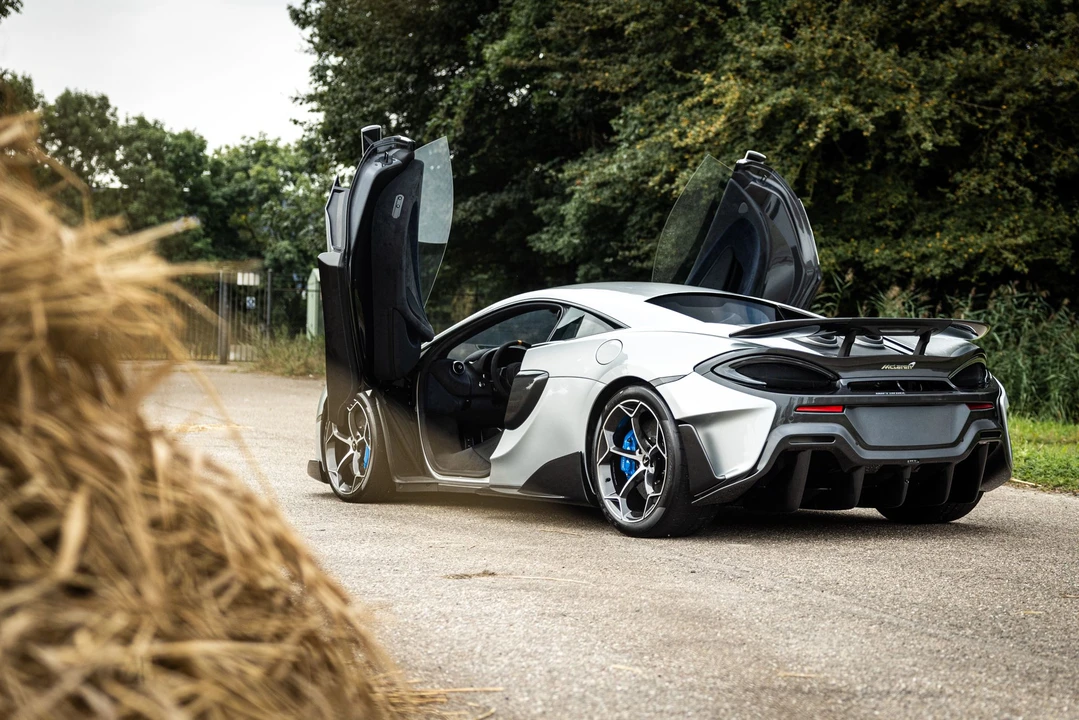 2020 McLaren 600LT - Image 10 of 31