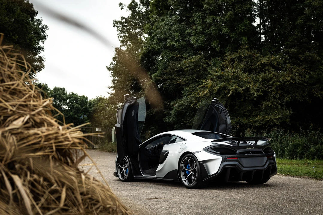2020 McLaren 600LT - Image 8 of 31