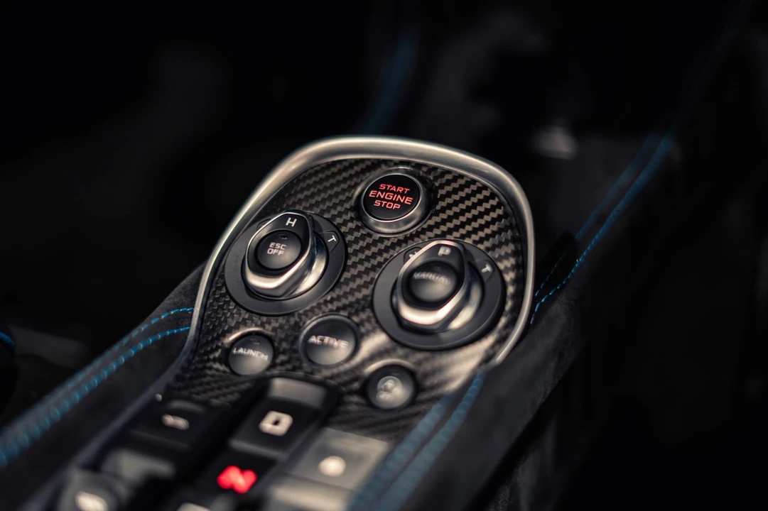 2020 McLaren 600LT - Image 17 of 31