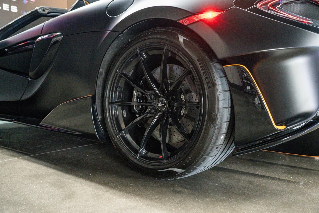 2020 McLaren 600LT - Image 17 of 21