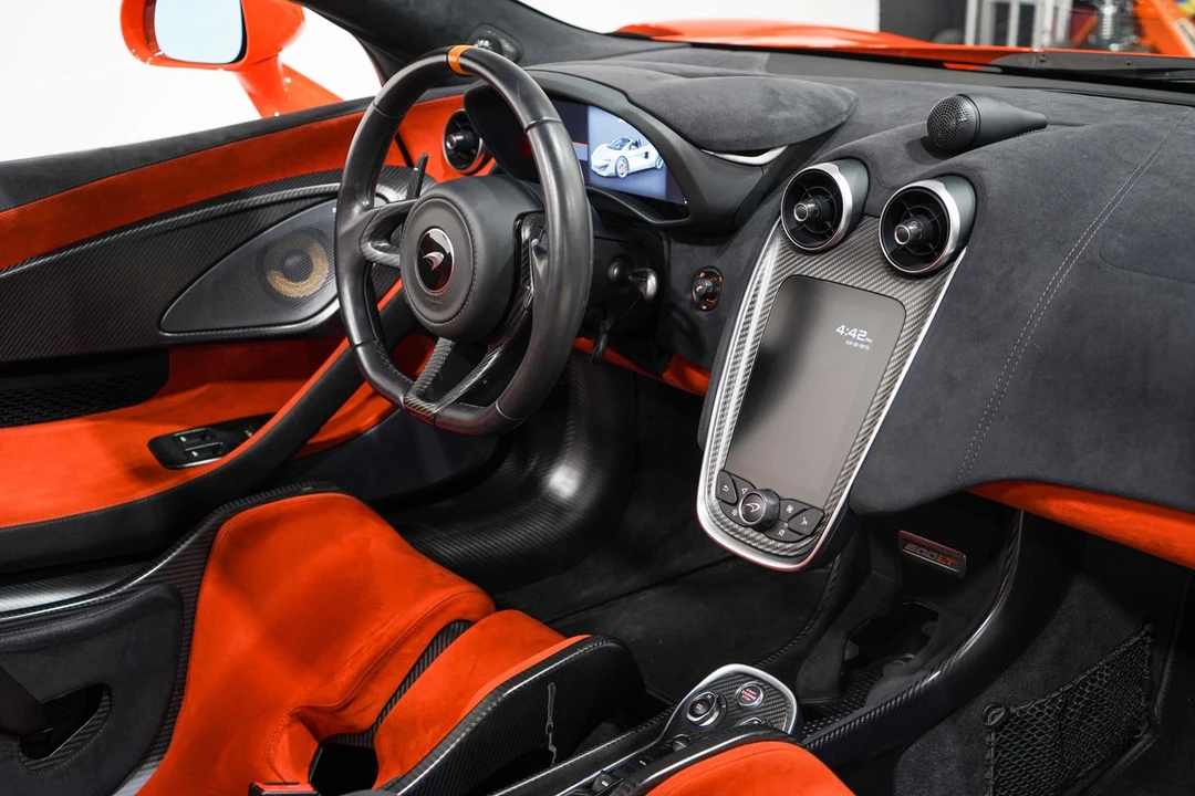 2020 McLaren 600LT - Image 17 of 31