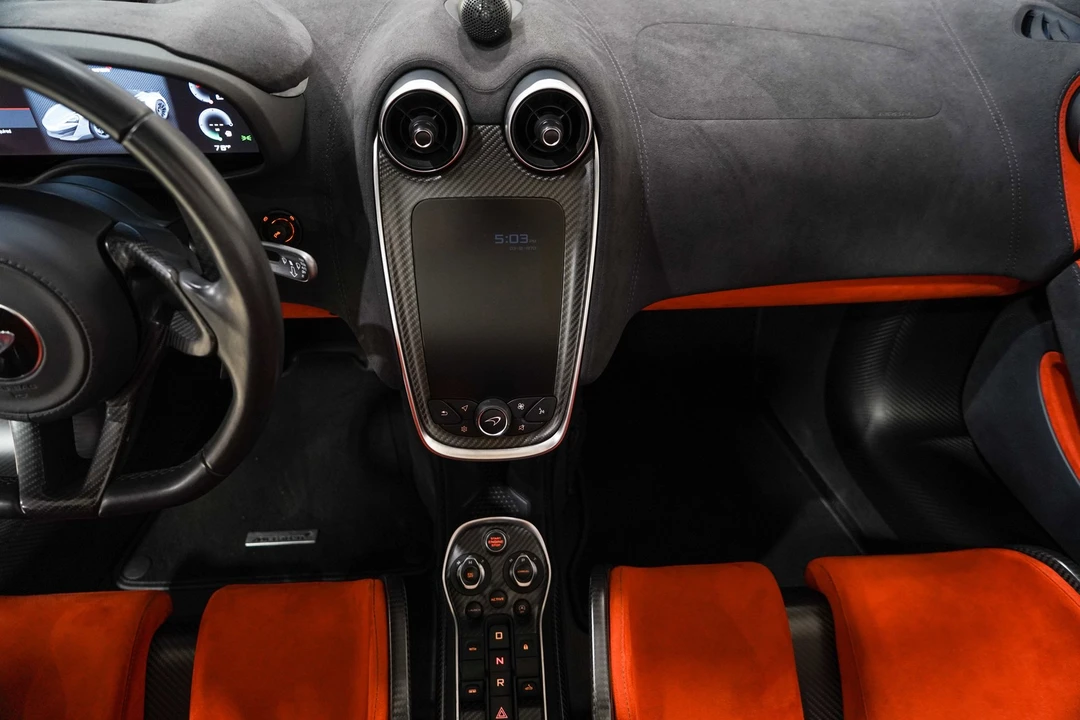 2020 McLaren 600LT - Image 13 of 31