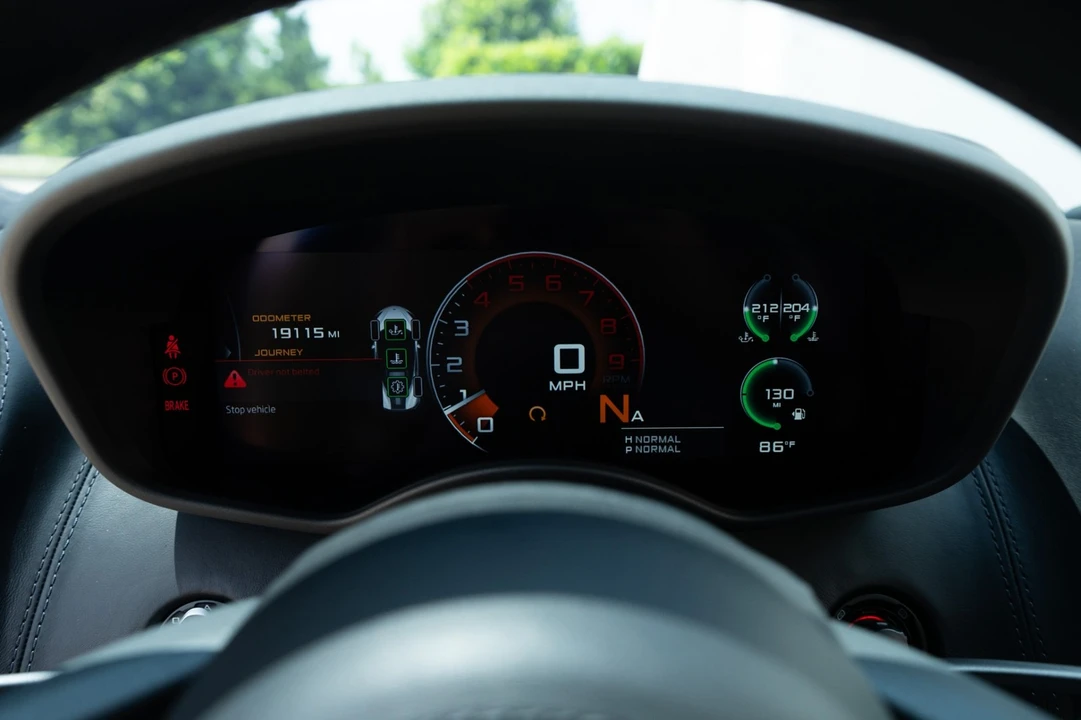 2020 McLaren 600LT - Image 11 of 31