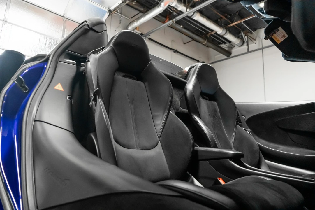 2020 McLaren 600LT - Image 23 of 31