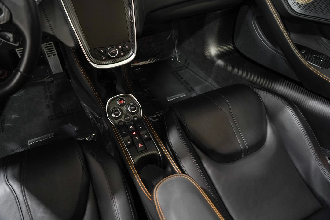 2020 McLaren 600LT - Image 14 of 31