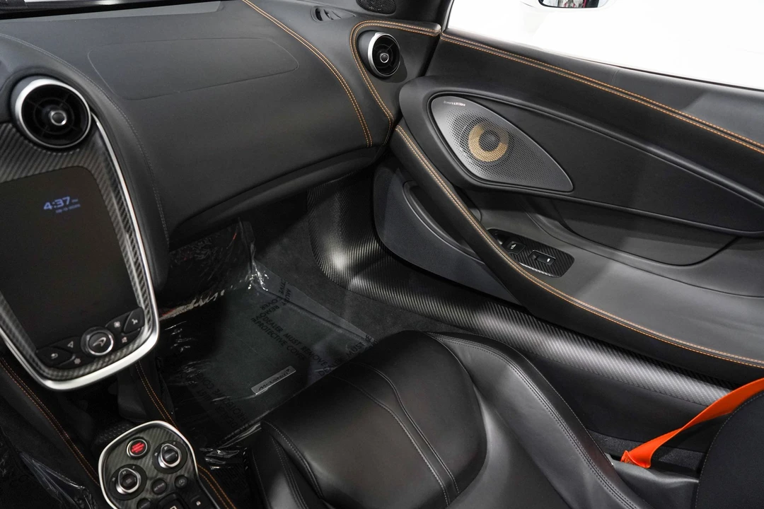 2020 McLaren 600LT - Image 15 of 31