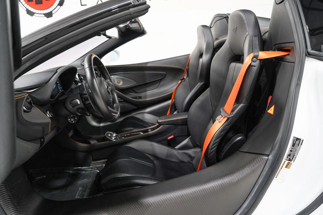 2020 McLaren 600LT - Image 10 of 31