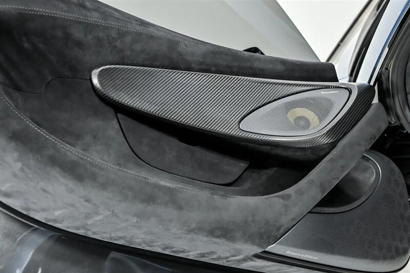 2020 McLaren 600LT Spider - Image 19 of 31