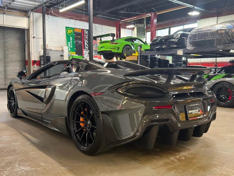 2020 McLaren 600LT Spider - Image 10 of 31