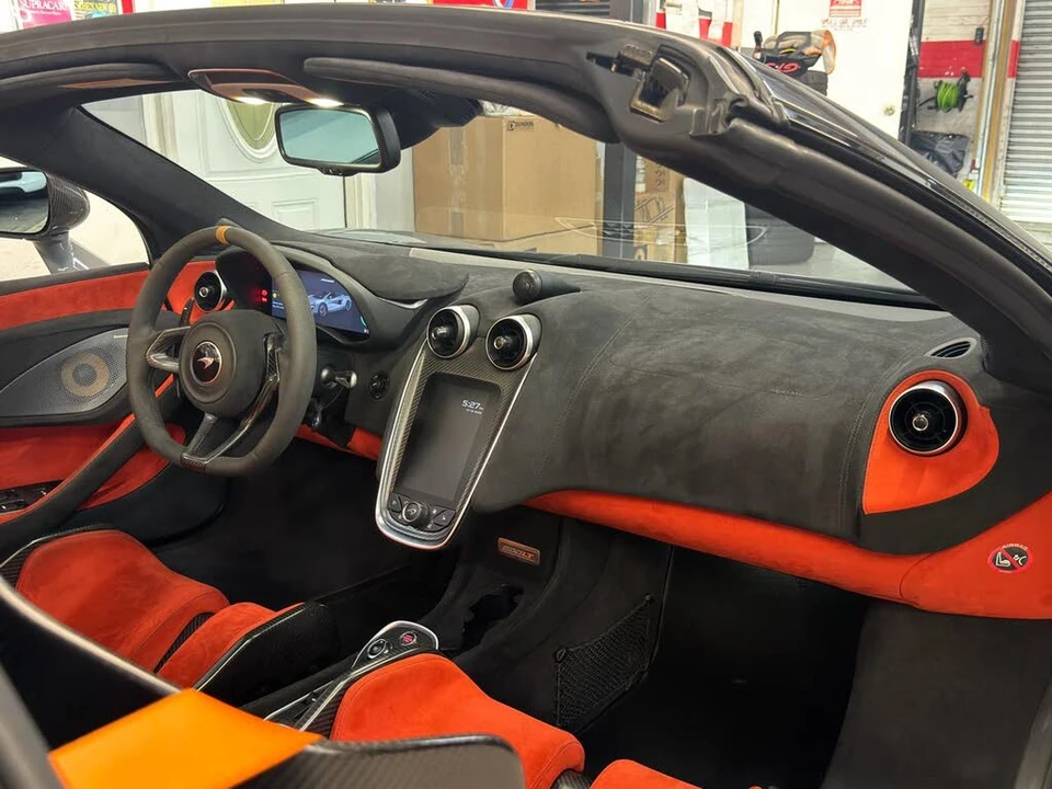 2020 McLaren 600LT Spider - Image 29 of 31