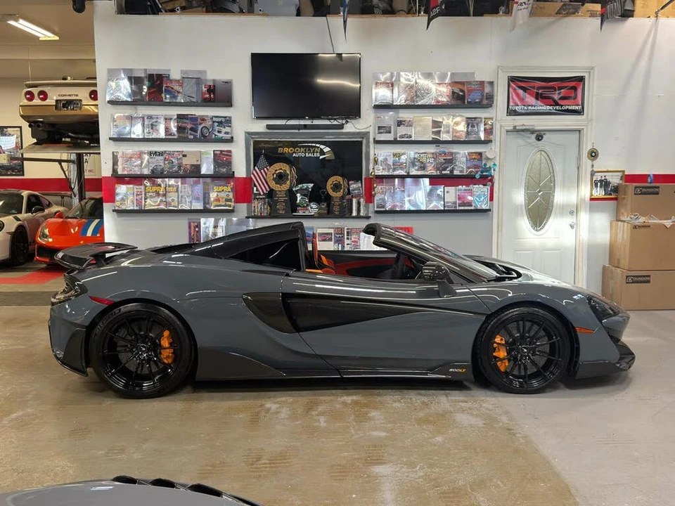 2020 McLaren 600LT Spider - Image 5 of 31