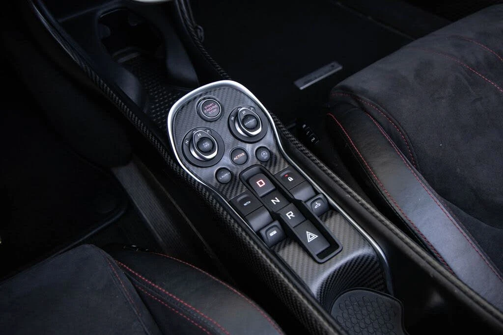 2020 McLaren 600LT Spider - Image 18 of 31