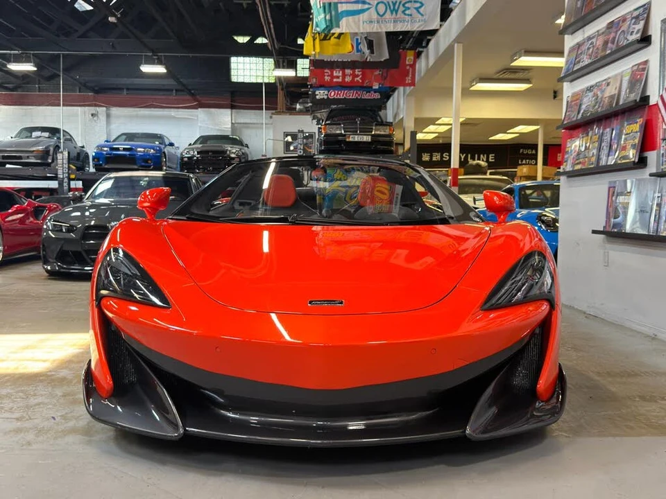 2020 McLaren 600LT Spider - Image 2 of 31