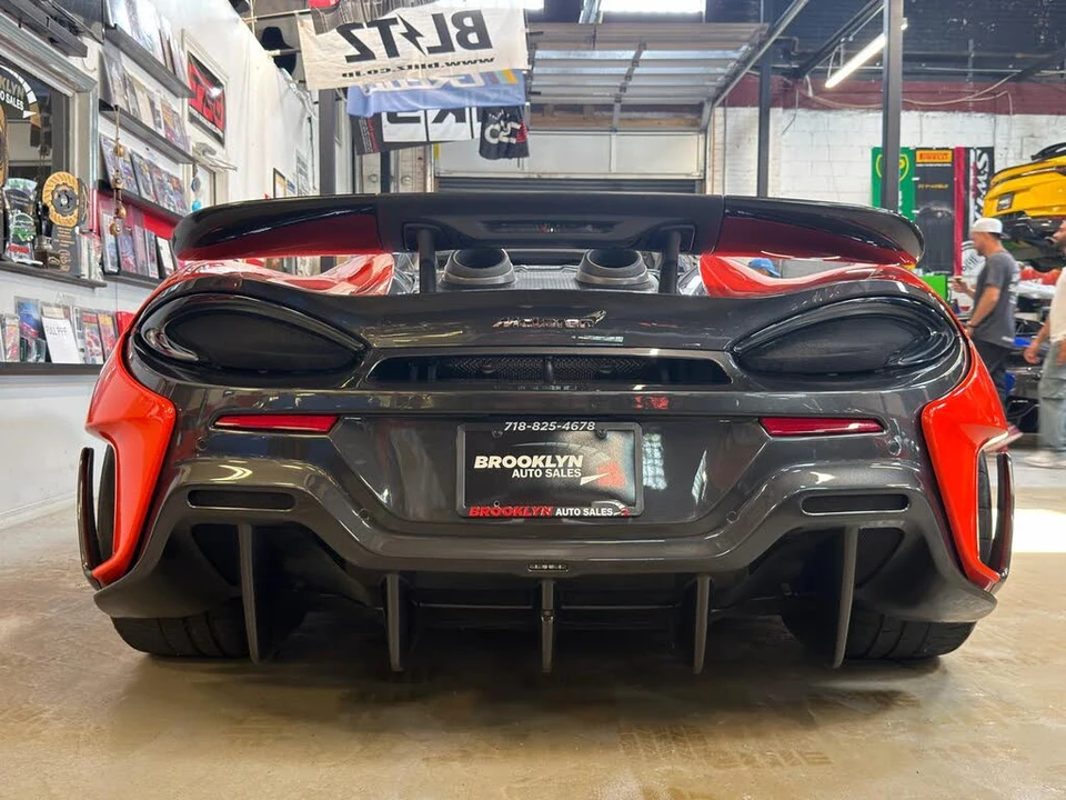 2020 McLaren 600LT Spider - Image 8 of 31