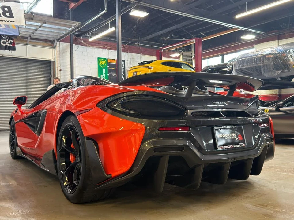 2020 McLaren 600LT Spider - Image 10 of 31