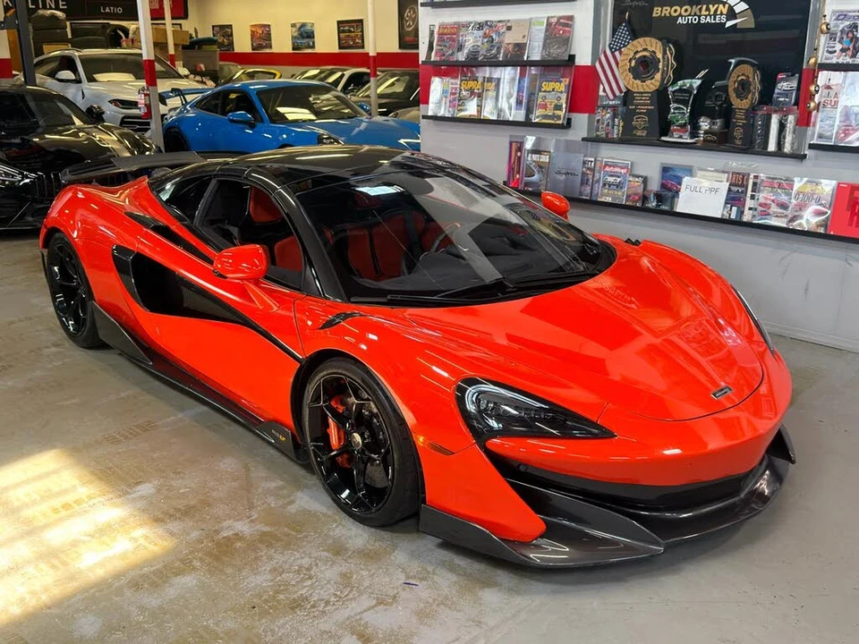 2020 McLaren 600LT Spider - Image 27 of 31