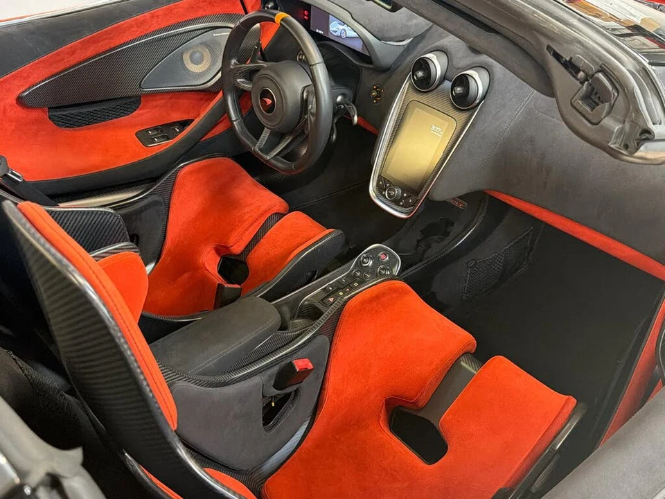 2020 McLaren 600LT Spider - Image 25 of 31